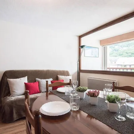 4 Personnes Proche Telepherique, Lary Village - Fr-1-296-174