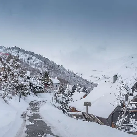 4 Personnes Proche Telepherique, Lary Village - Fr-1-296-174 Apartament