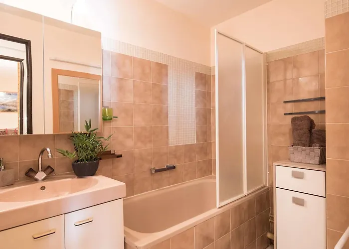 Apartment 4 Personnes Proche Telepherique, Lary Village - Fr-1-296-174 Saint-Lary-Soulan