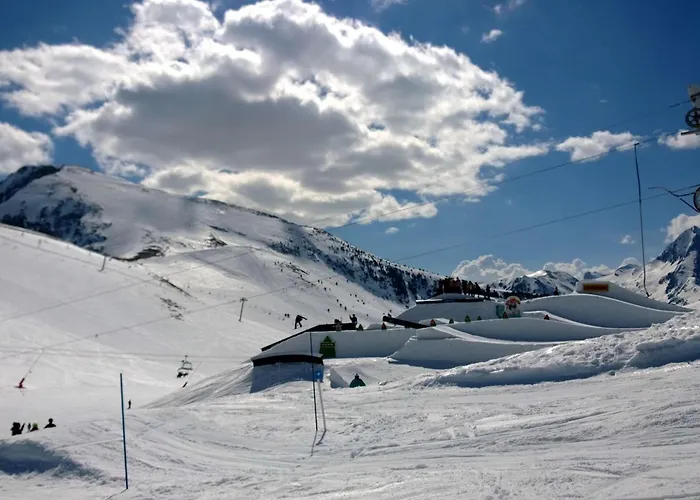 Apartment 4 Personnes Proche Telepherique, Lary Village - Fr-1-296-174